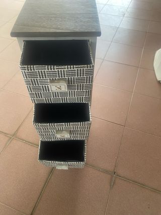 Mobiletto 3 cassetti salvaspazio