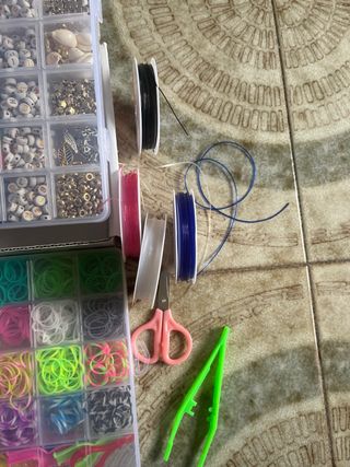 Kit per creare braccialetti