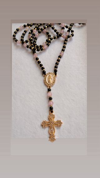 Rosario hecho a mano cuarzo rosa