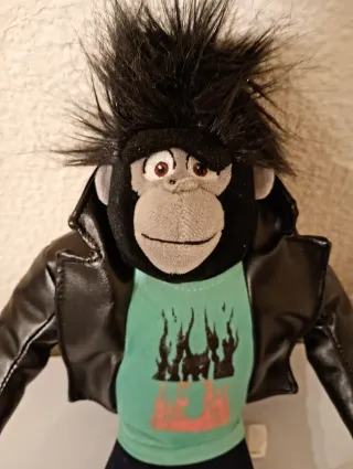 Peluche Johnny película Canta