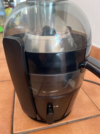 Licuadora Philips Negra