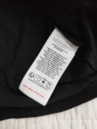 Camiseta Marvel Iron Man Ramen - Talla S