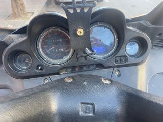 Yamaha Scooter 125cc Negra y Roja