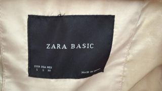 Abrigo acolchado Zara Basic beige