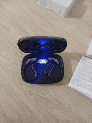 Fones sem fio LANXUN com carregamento magnético