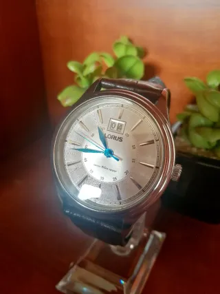 Orologio uomo LORUS movimento al quarzo