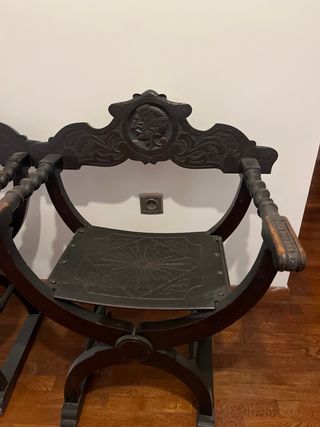 Pareja Sillas Madera Siglo XV