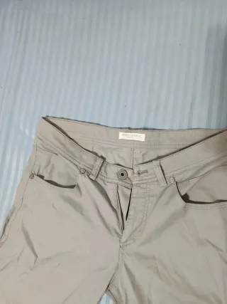 Pantalón vestir gris crema