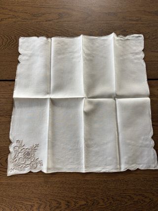 12 Guardanapos Linho Bordados Manualmente