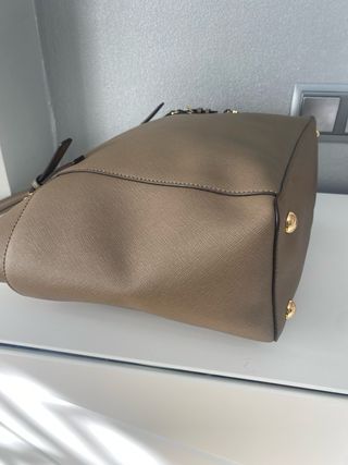 Bolso Tote Michael Kors Beige y Dorado