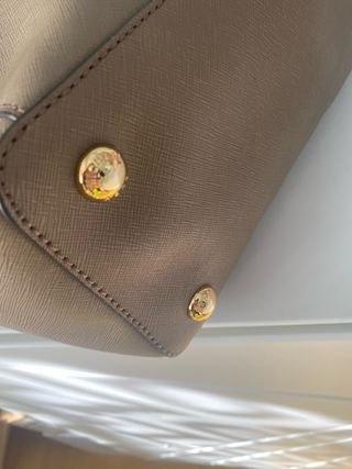 Bolso Tote Michael Kors Beige y Dorado