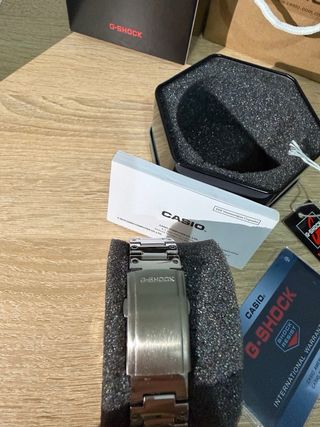 Reloj Casio G-Shock GM-2100 Plata