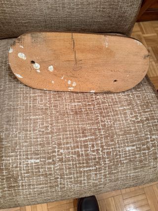 Figura perro bronce base madera