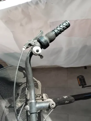 Bicicleta Paseo Negra con Cesta