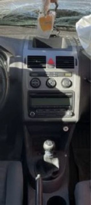 DESPIECE VOLKSWAGEN TOURAN 1.9 TDI 2010