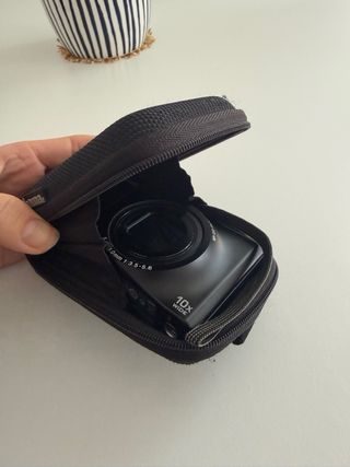 Cámara Nikon COOLPIX S8000 Zoom 10x Negra