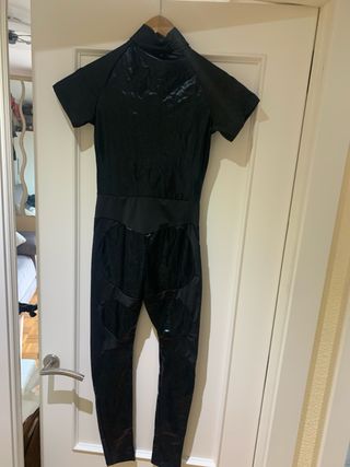 2 Monos negros cremallera cuello alto talla S