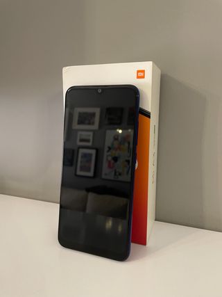 Xiaomi Mi A3 Azul + Funda y Caja