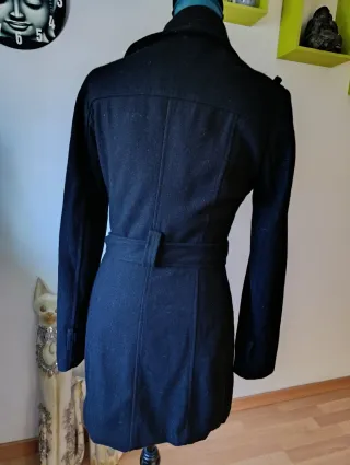 Abrigo Miss Passion Negro con Cinturón