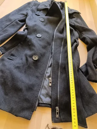 Abrigo Miss Passion Negro con Cinturón