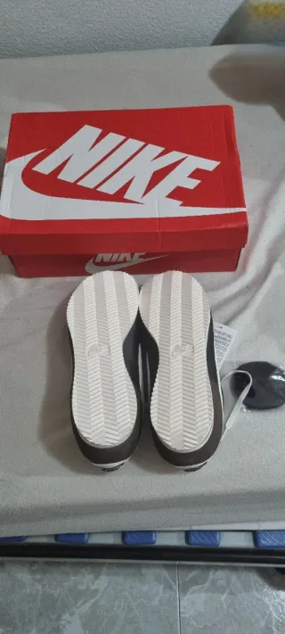 Nike Cortez Talla 43 Nuevas Con Caja