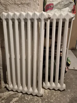 Radiadores de hierro fundido blancos