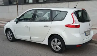 Renault Grand Scenic 1.9 dci 2011