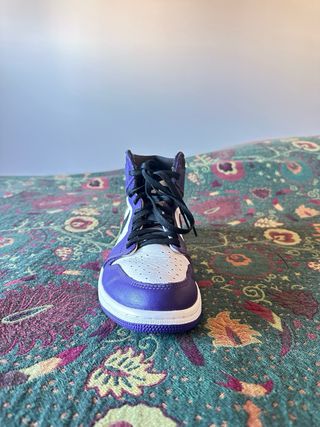 Nike Air Jordan 1 Retro High OG Court Purple