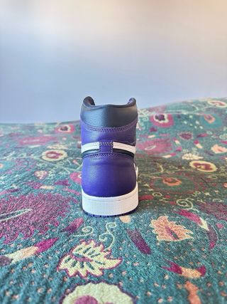 Nike Air Jordan 1 Retro High OG Court Purple