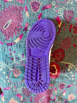 Nike Air Jordan 1 Retro High OG Court Purple