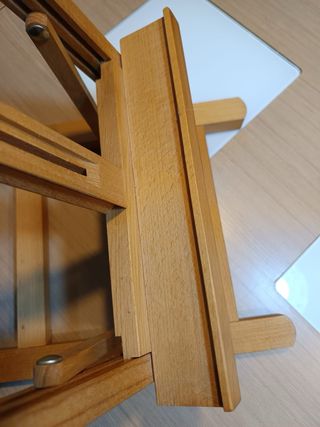 Caballete de madera para pintar