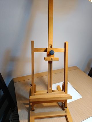 Caballete de madera para pintar