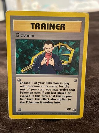 Carta Allenatore Giovanni Pokemon TCG