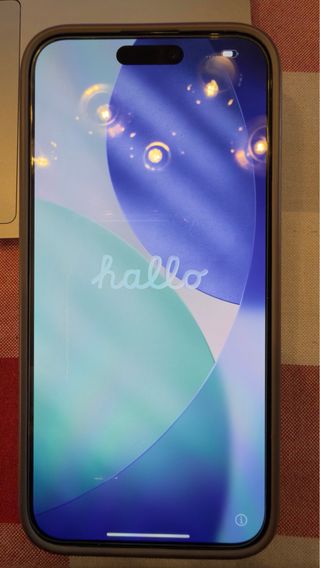 iPhone 15 Pro Max con garantía