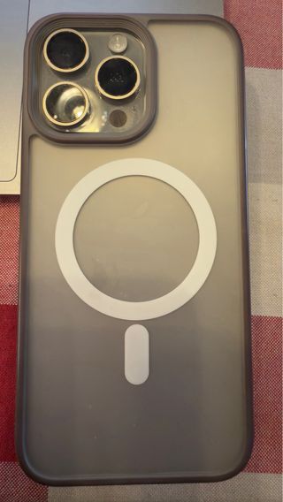 iPhone 15 Pro Max con garantía