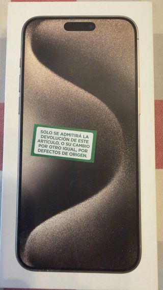 iPhone 15 Pro Max con garantía