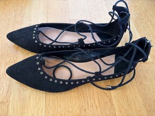 Lote calzado mujer botines y planos