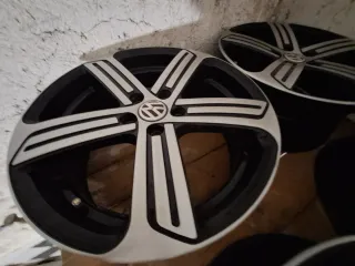 Cerchi replica Kadiz VW 18 pollici