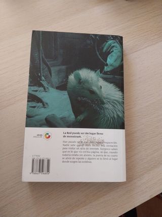 Varios libros en muy buen estado.