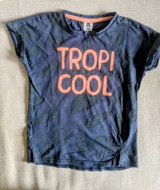 Lotto 8 capi estivi bimbo 6/8 anni