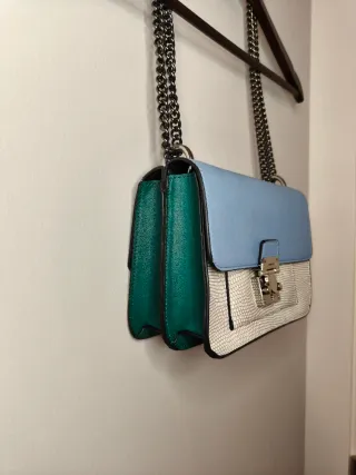 Bolso parfois pequeño azul y blanco