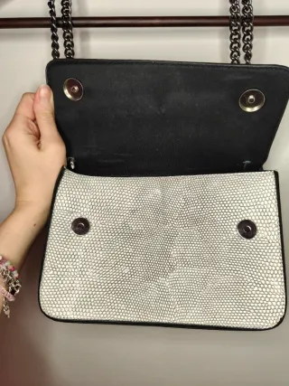 Bolso parfois pequeño azul y blanco