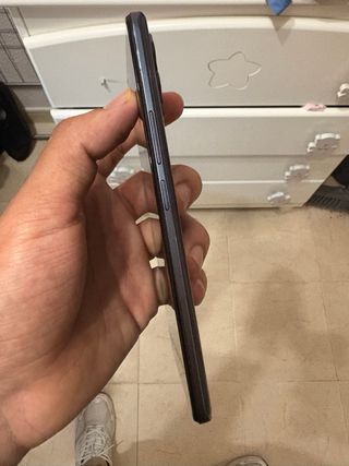 Realme 8 128GB 16GB RAM Bateria Dudadera.