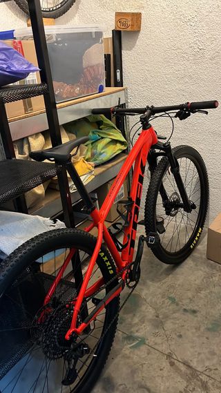 Bicicleta Trek X-Caliber 8