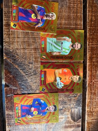 4 Cromos Adrenalyn XL Premium Oro