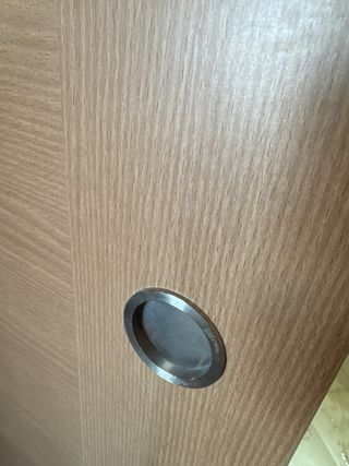 Puerta corredera de madera