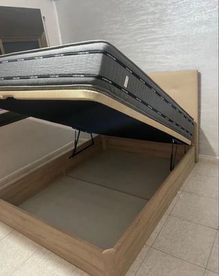 Canapé canapé canapé