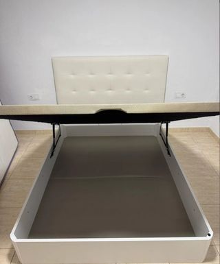 Canapé canapé canapé