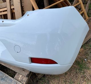 Parachoques Trasero Dacia Sandero 2012 Blanco