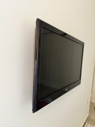 Televisión LG 32 Negra